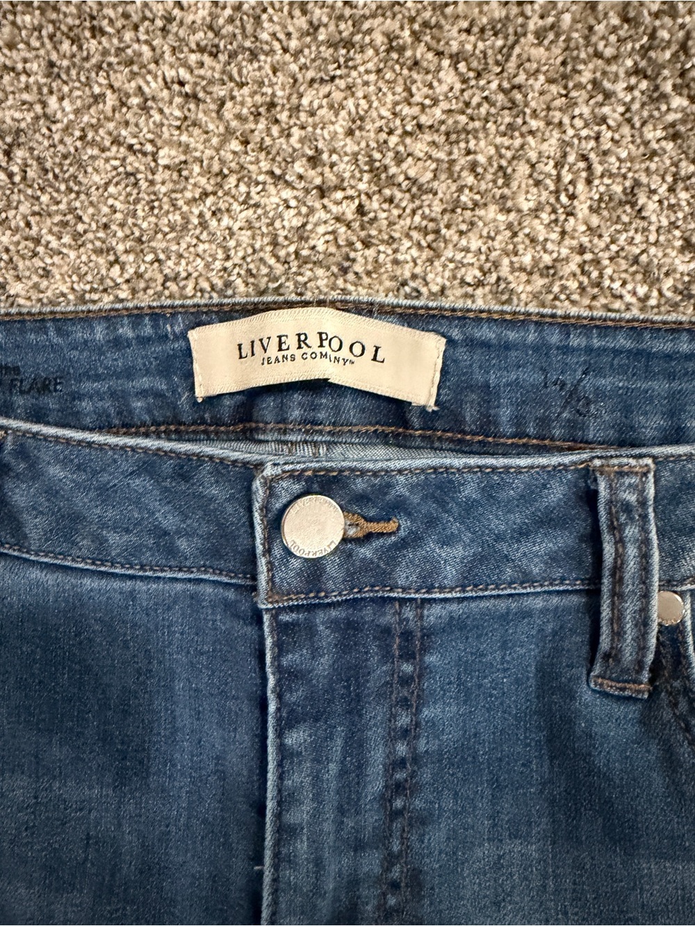 Liverpool High-Rise Ankle Jeans in Medium Blue Wash